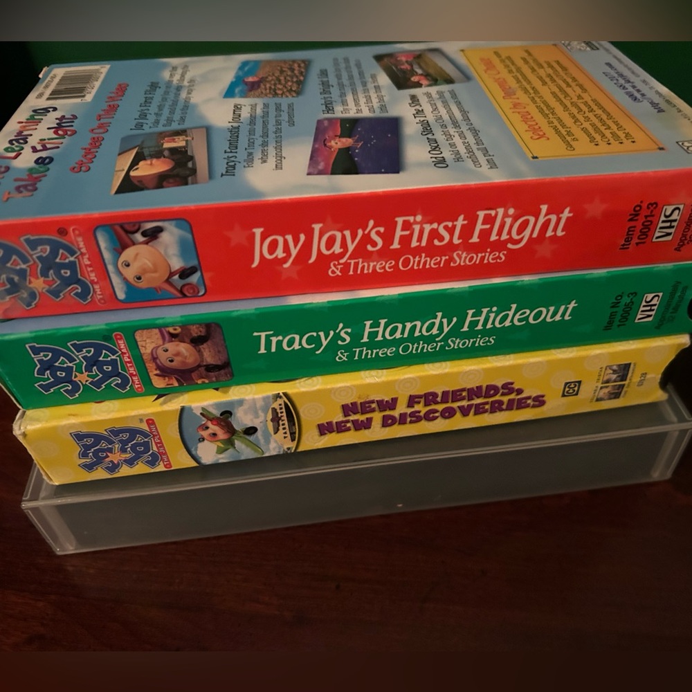 4 Jay Jay the jet plane VHS tapes.  educational kids videos from the 90s.